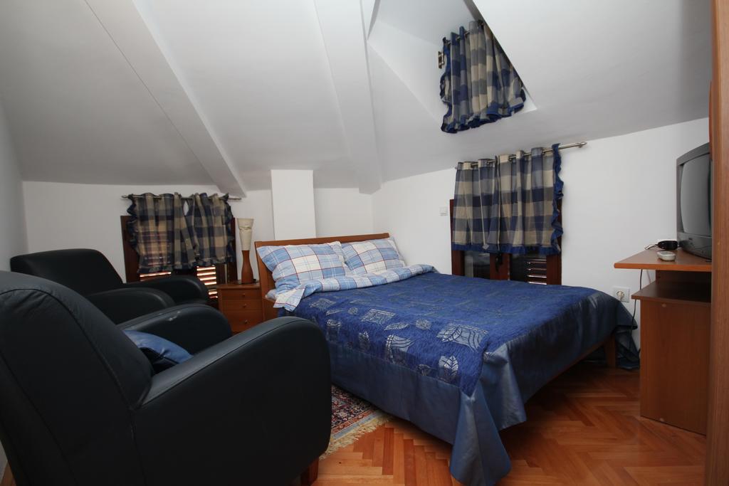 Apartment Biba Virpazar Cameră foto